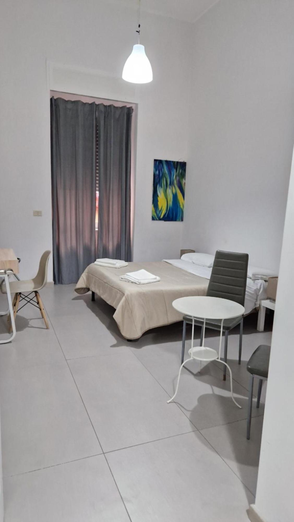 Appartamento City Center Nápoles Habitación foto